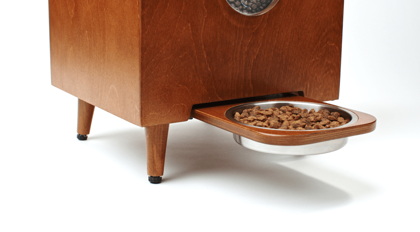 Dog Feeder Houndsy Kibble Dispenser