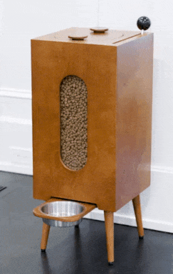 Dog Feeder Houndsy Kibble Dispenser